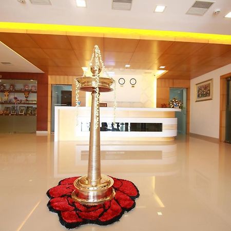 Rouba Residency Hotel Ponnāni Buitenkant foto